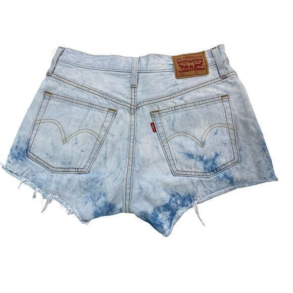 Levi’s 501 Original Fit High Rise Women’s Shorts size 27 - Picture 2 of 8